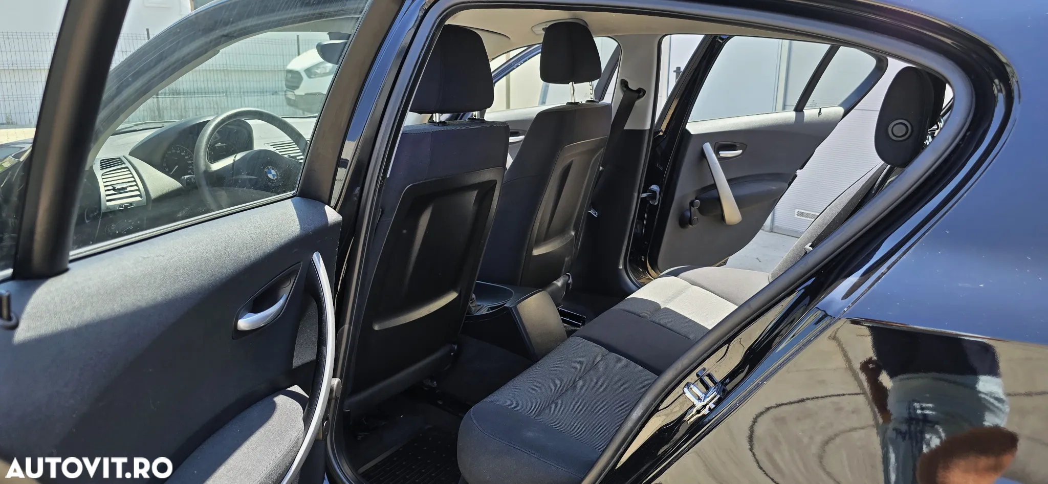 BMW Seria 1 116i - 13