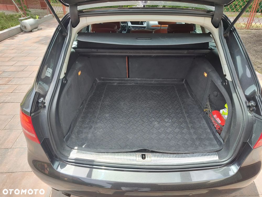 Audi A4 Avant 2.0 TDI e DPF Ambiente - 11