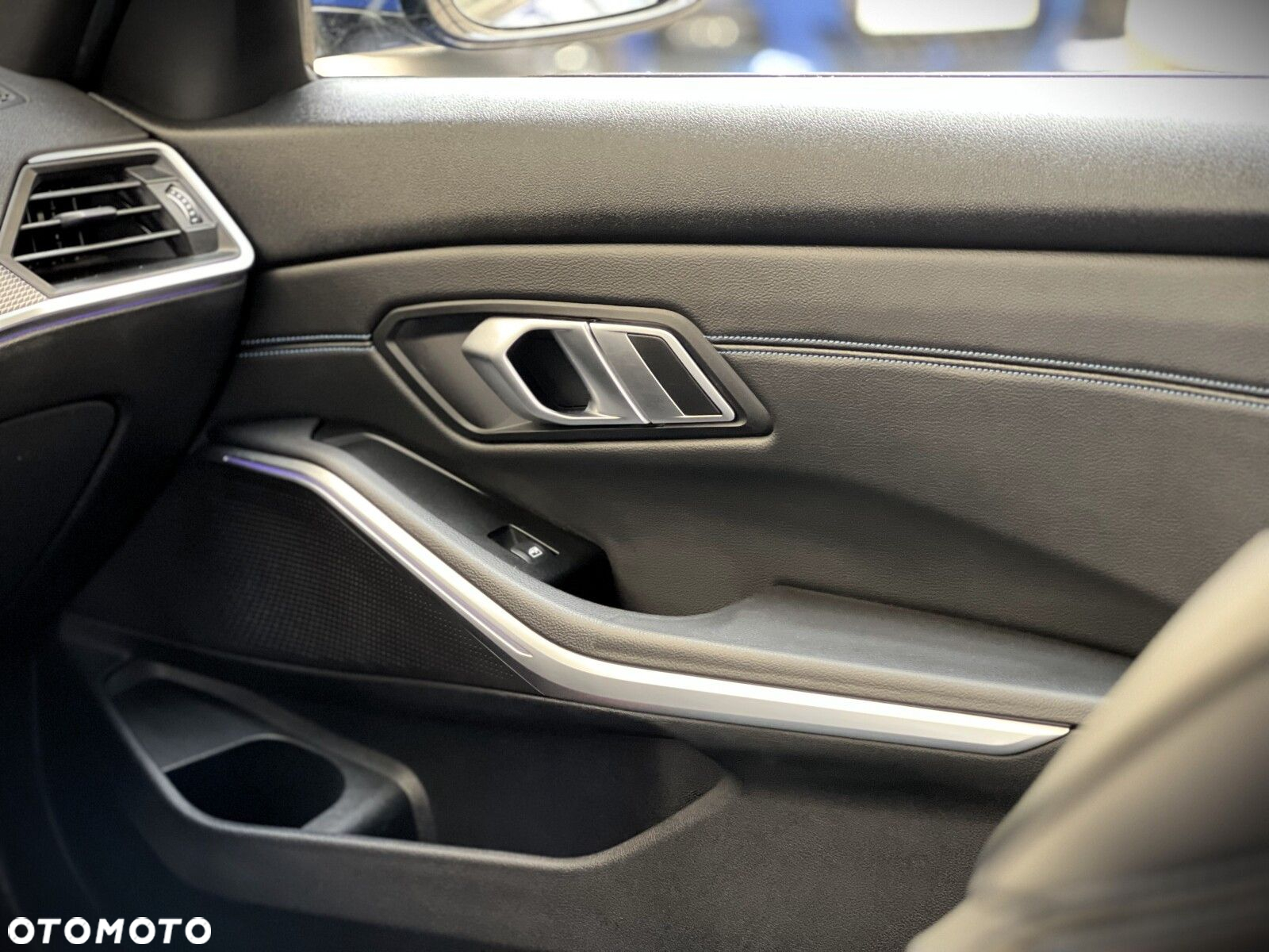 BMW Seria 3 - 22