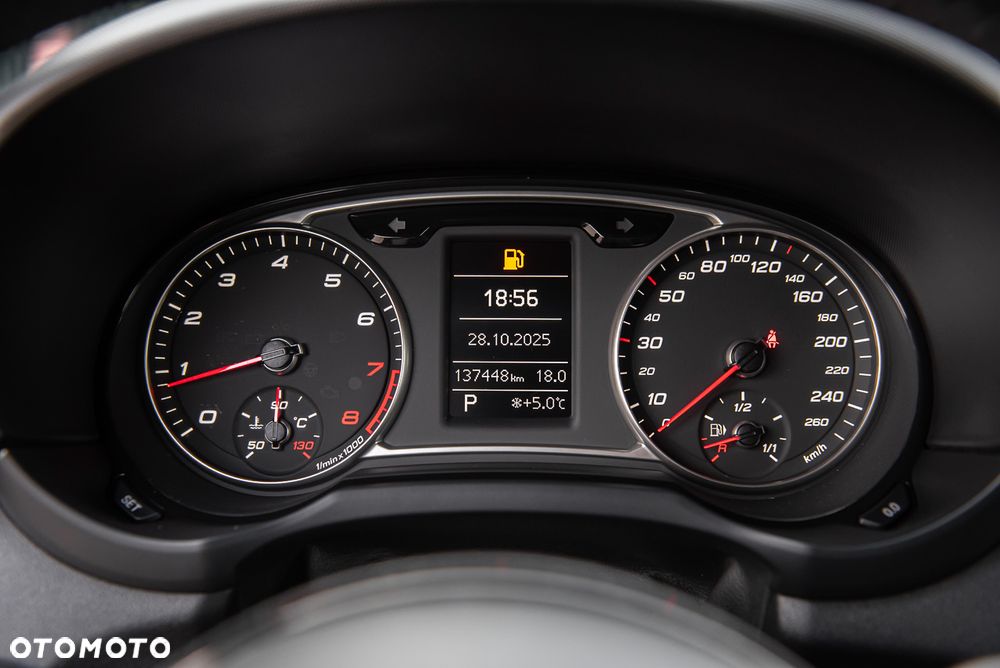 Audi A1 3-drzwiowe 1.4 TFSI S tronic S line edition m S line Sportpaket - 19