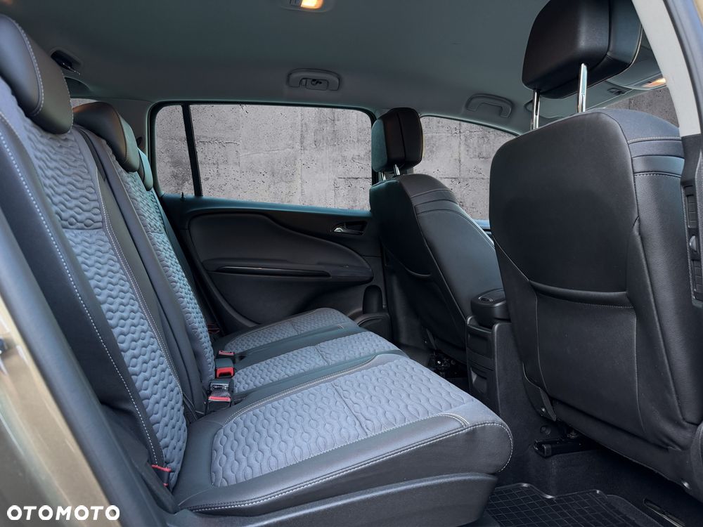 Opel Zafira 1.6 CDTI Cosmo - 15