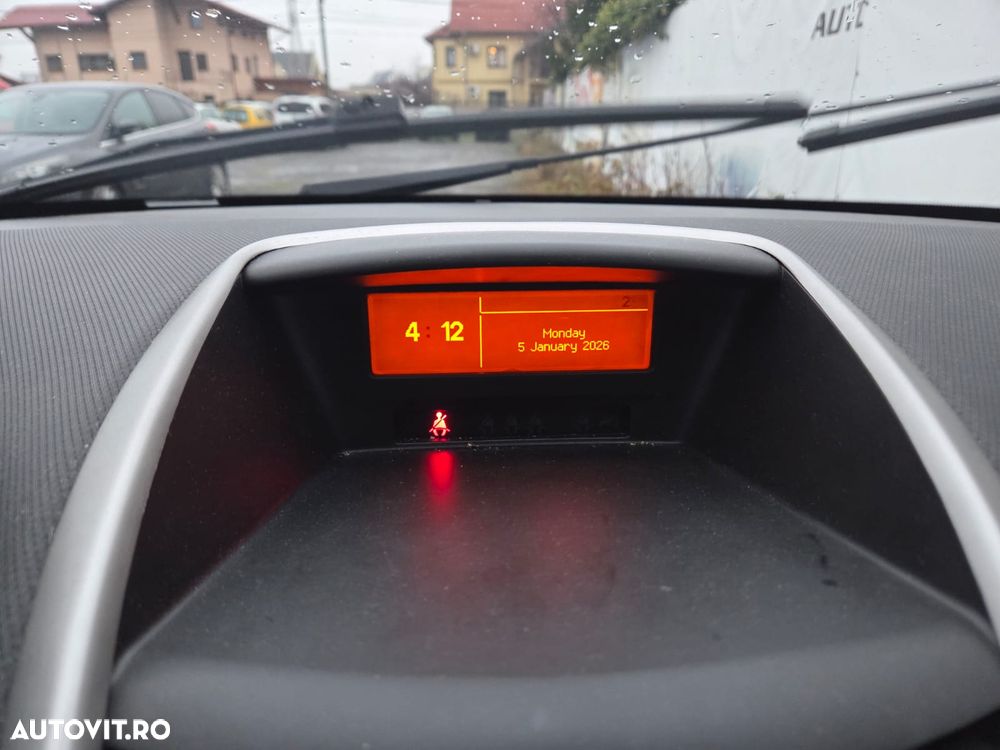 Peugeot 207 SW 120 VTi Outdoor - 10