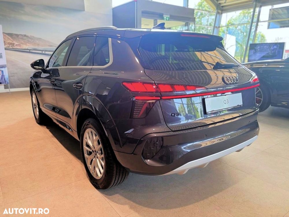 Audi Q3 2.0 35 TDI S tronic - 3