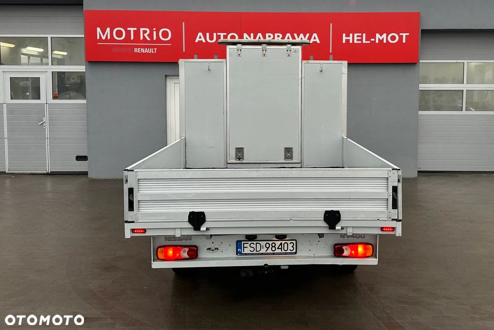 Renault Master III, Nissan NV400 - 7