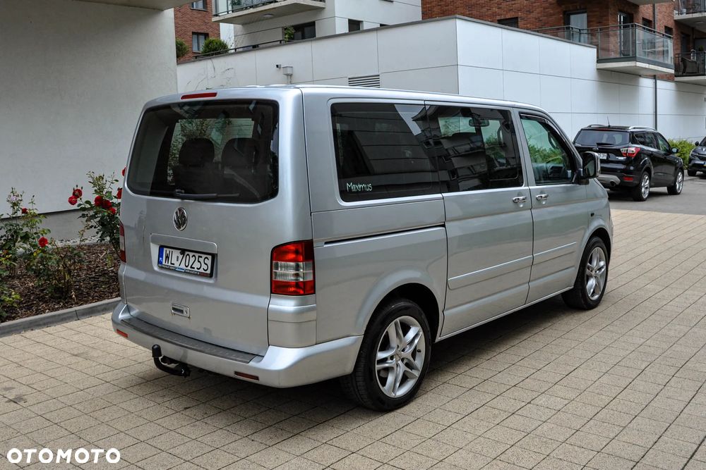 Volkswagen Multivan - 4