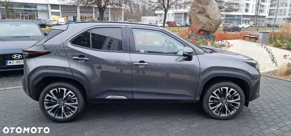 Toyota Yaris Hybrid 1.5 Executive - 1