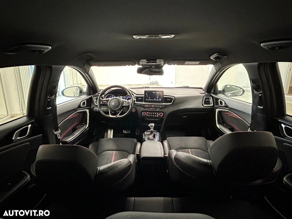Kia Ceed 1.6 T-GDI 7DCT GT - 9