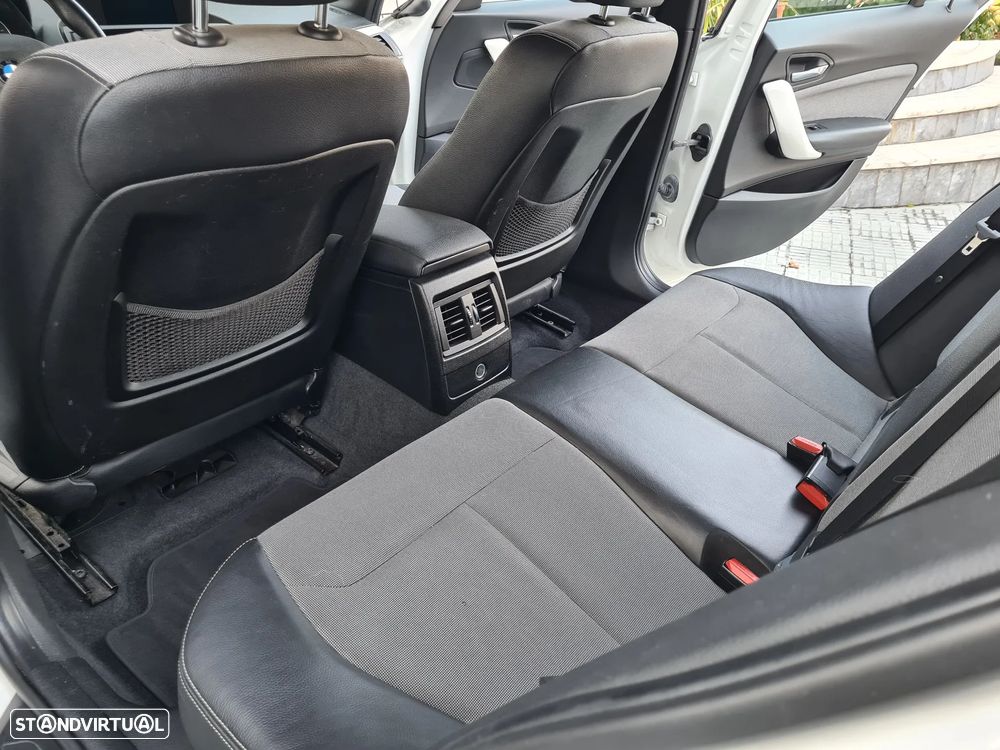 BMW 118 d Urban Line - 10
