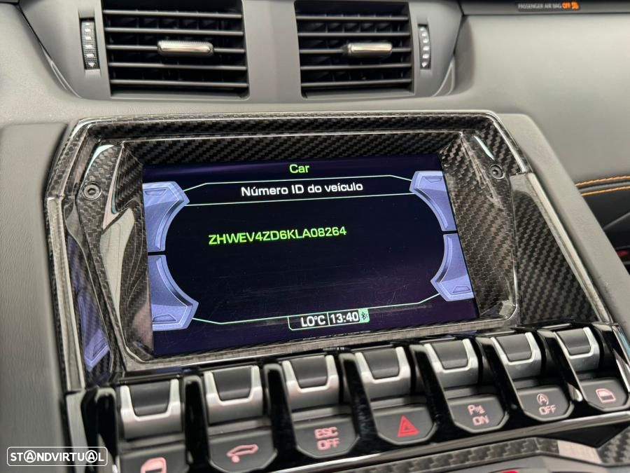 Lamborghini Aventador S - 43