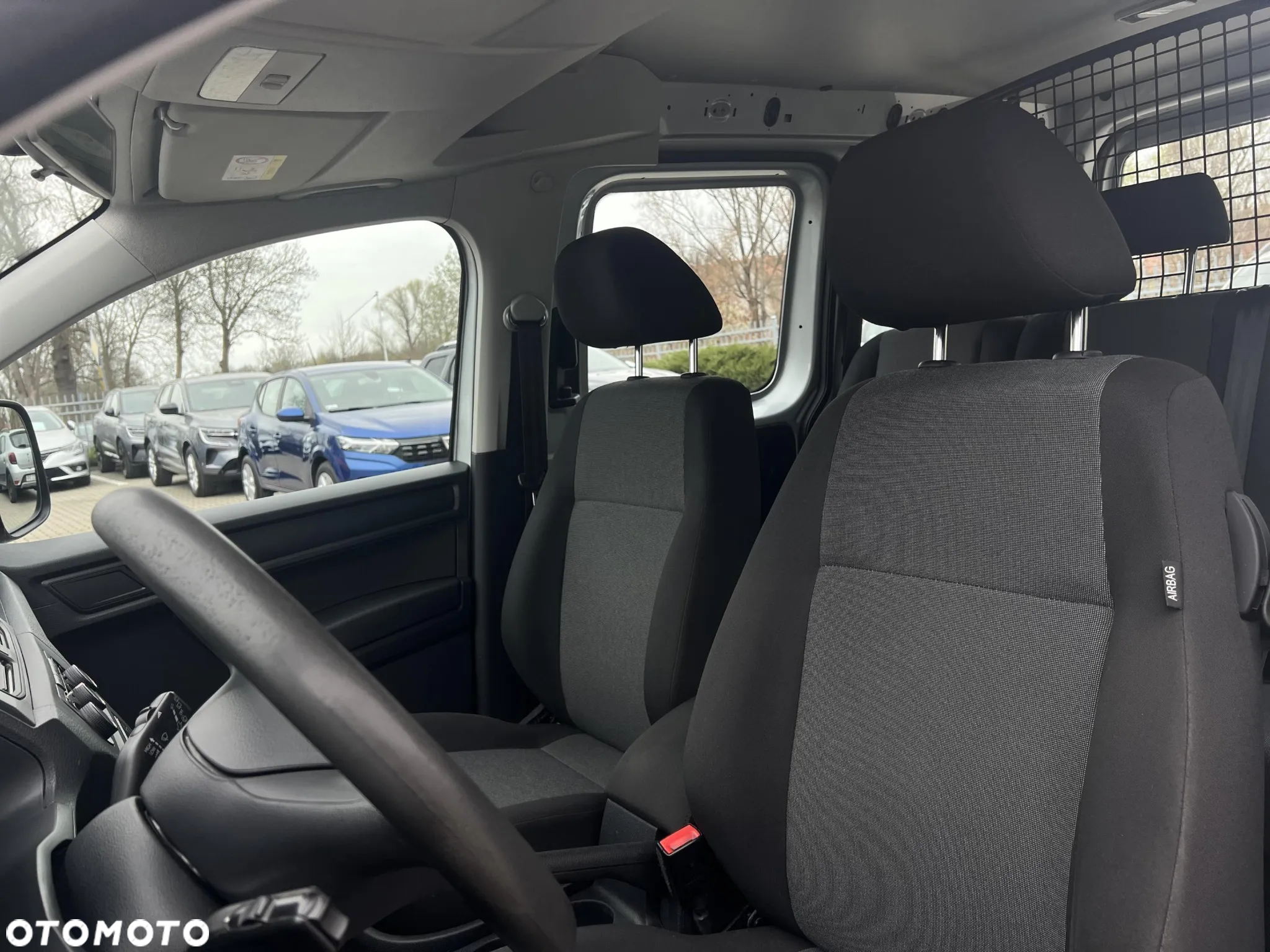 Volkswagen Caddy Maxi 2.0 TDI - 11