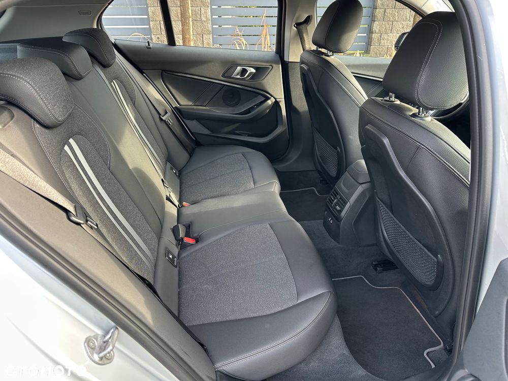 BMW Seria 1 118d Sport Line Shadow - 6