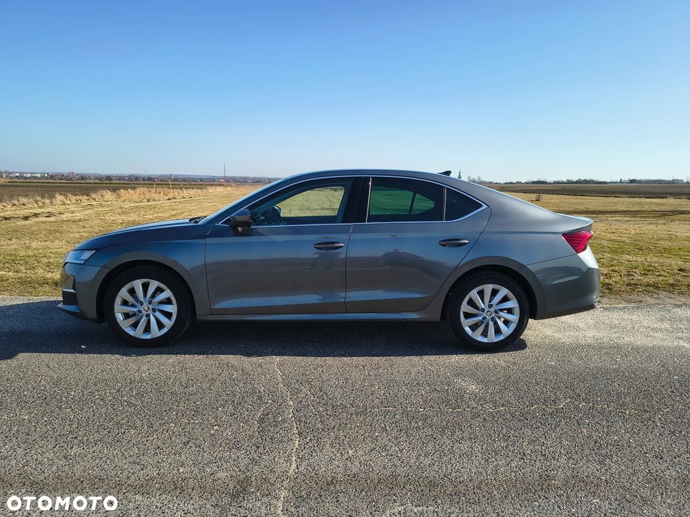 Skoda Octavia 1.5 TSI mHEV Selection DSG - 3