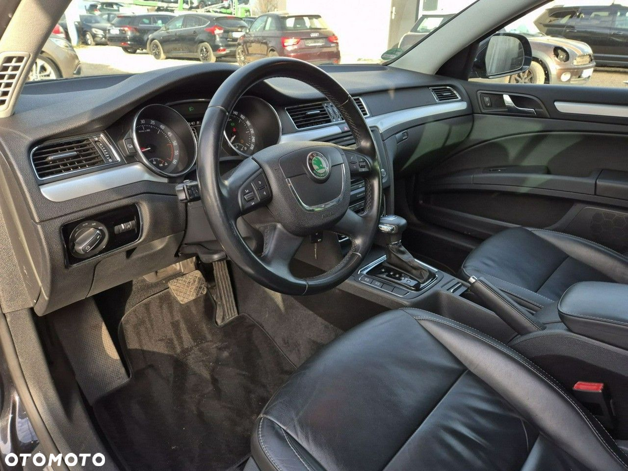Skoda Superb - 14