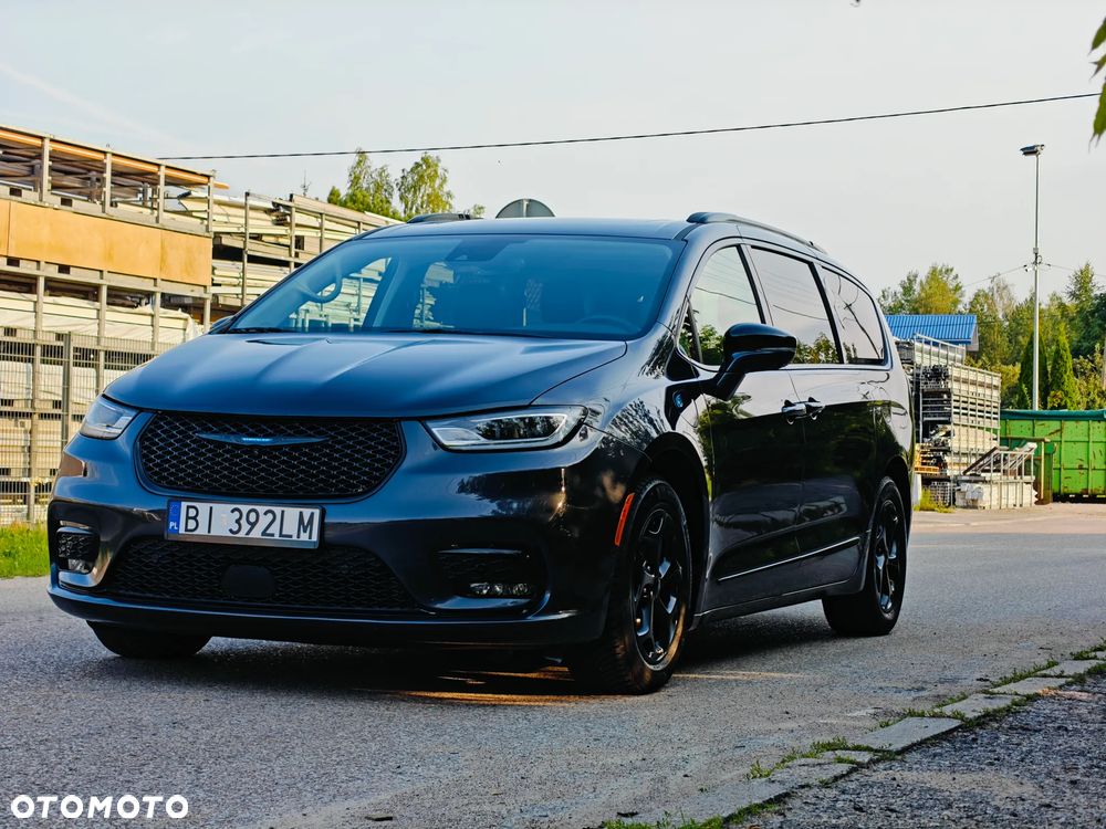 Chrysler Pacifica - 14