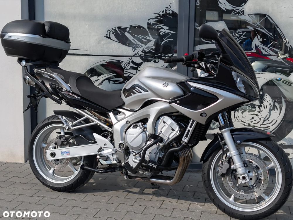 Yamaha FZ6 - 14