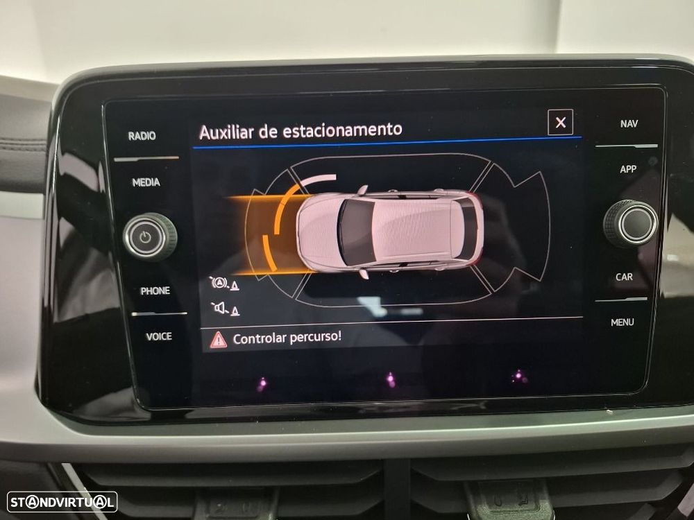 VW T-Roc 1.0 TSI Urban - 17