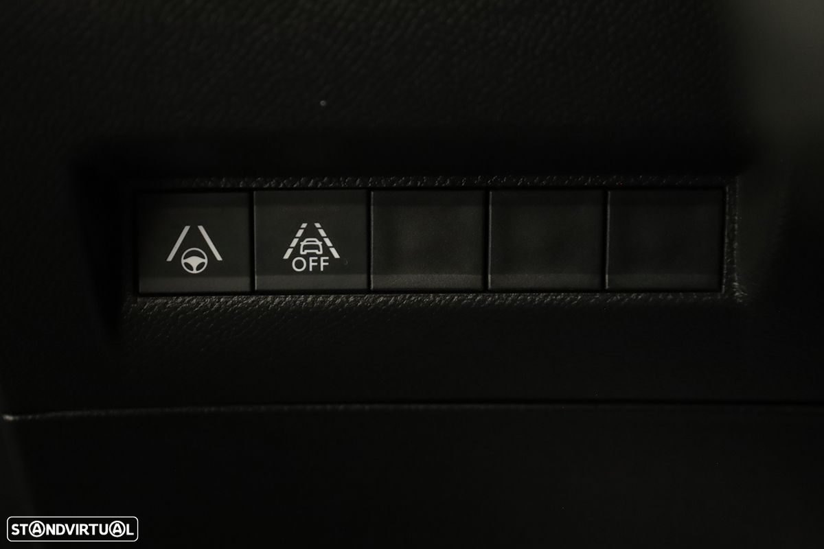 Peugeot e-2008 50 kWh GT - 22