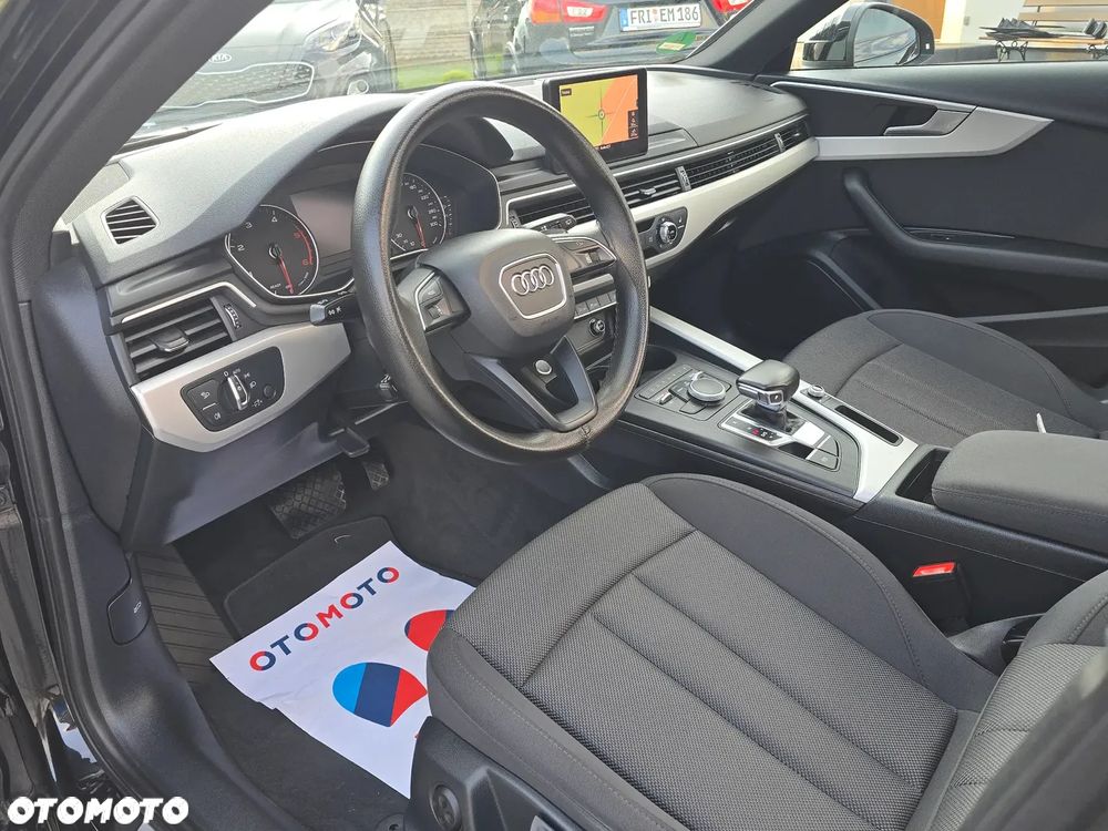 Audi A4 Avant 2.0 TDI S tronic - 26
