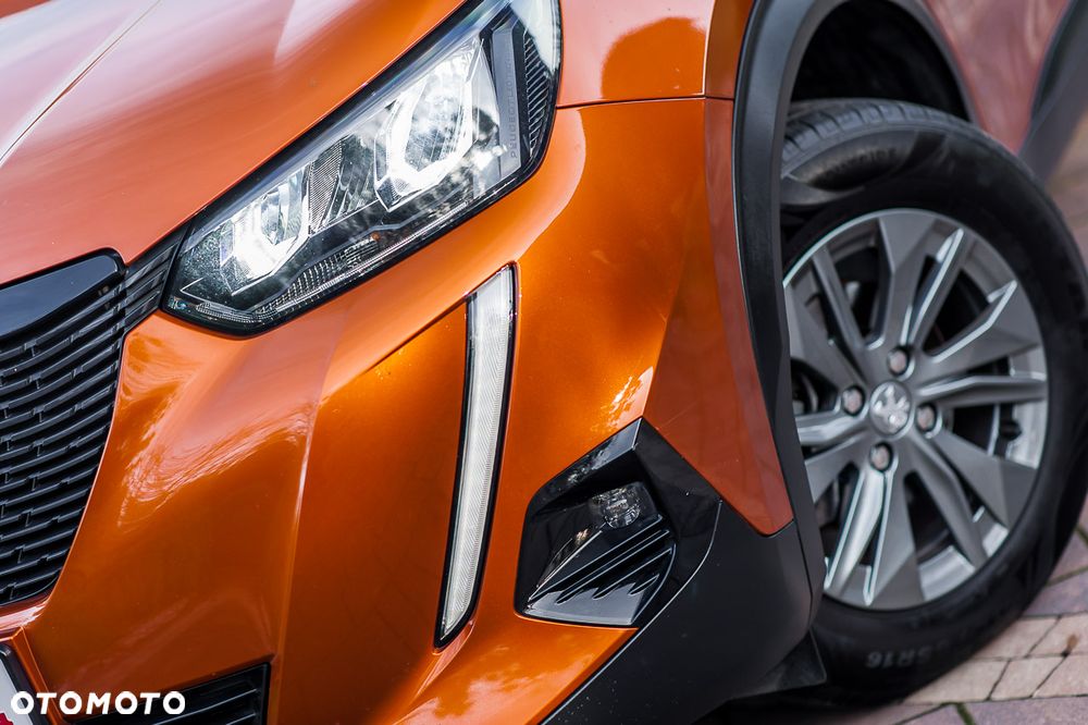 Peugeot 2008 1.2 PureTech Allure Pack S&S - 8