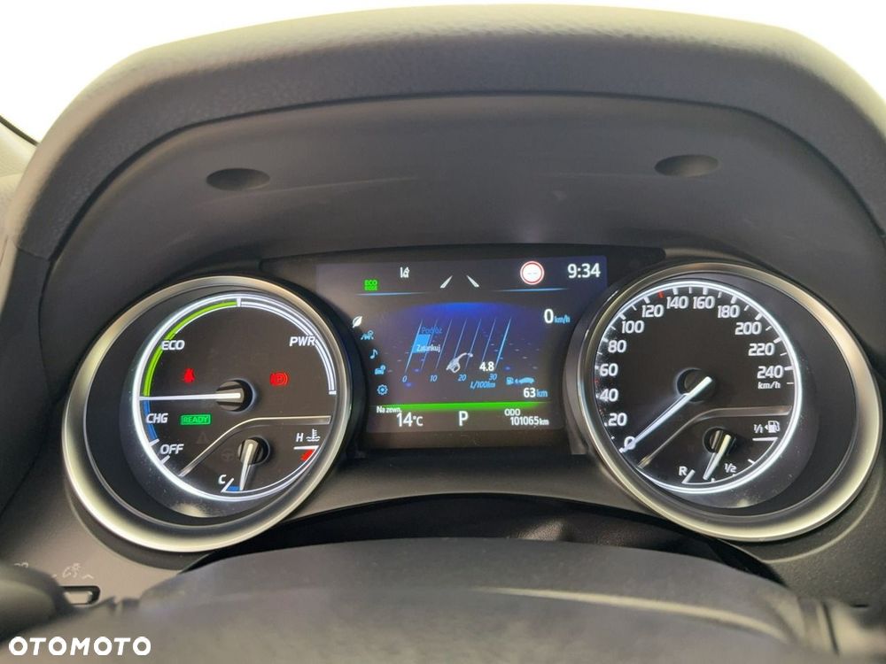 Toyota Camry - 15
