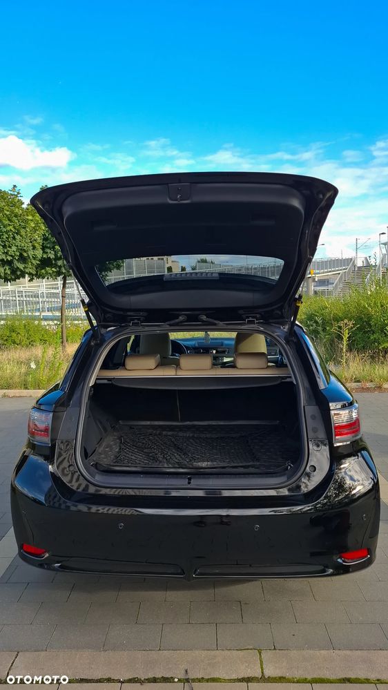 Lexus CT 200h Comfort - 9