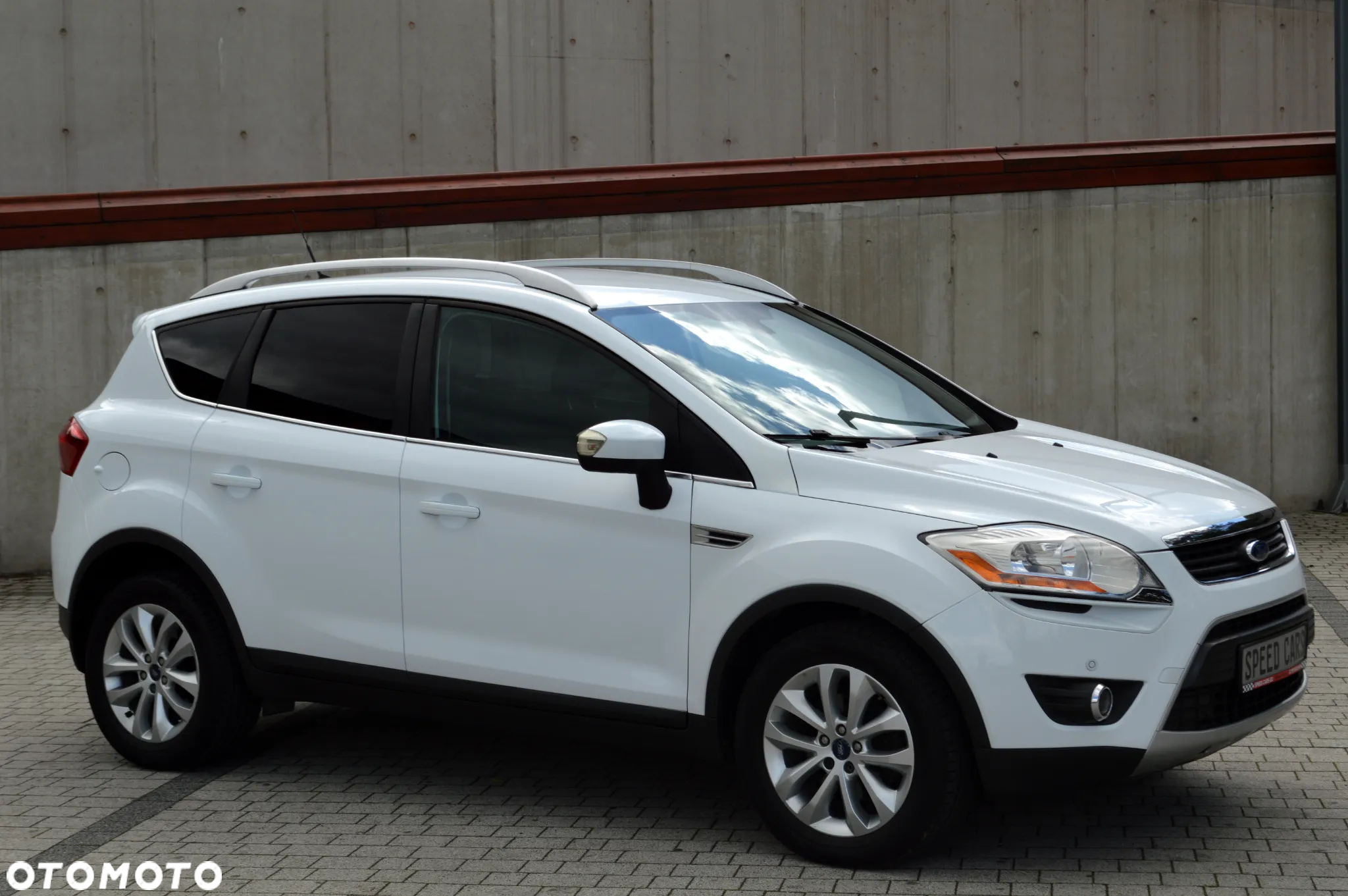 Ford Kuga 2.0 TDCi 4WD Titanium - 3