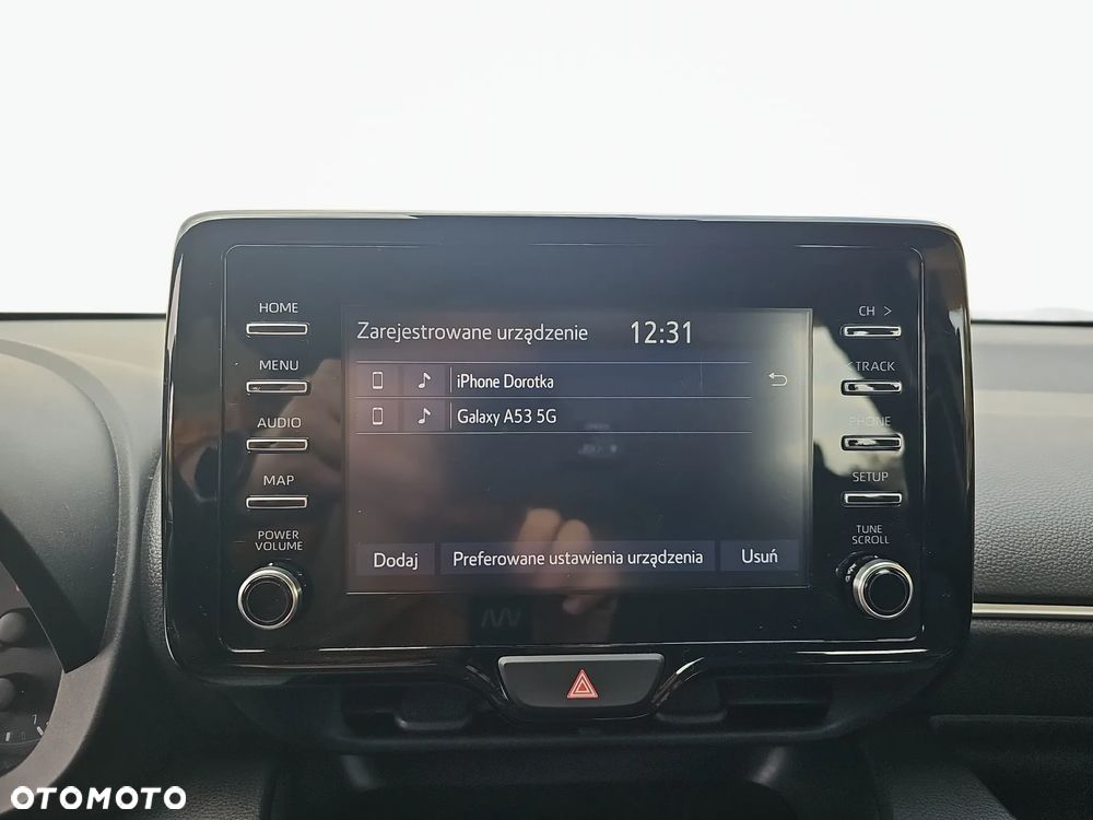 Toyota Yaris Hybrid 1.5 Comfort - 23