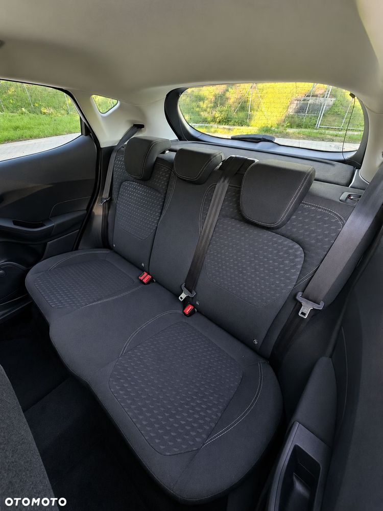 Ford Fiesta 1.1 Titanium - 21