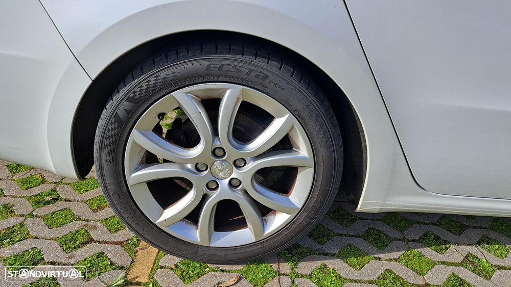 Peugeot 508 SW 1.6 e-HDi Allure 2-Tronic J18 - 11