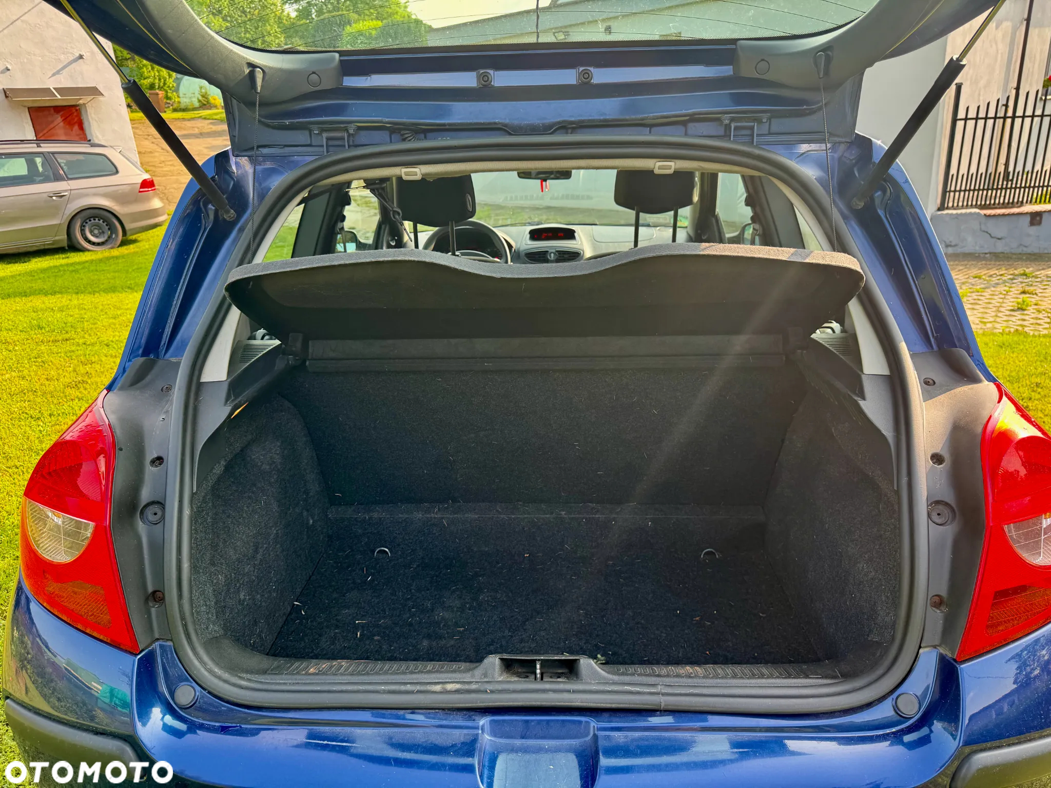 Renault Clio 1.2 16V 75 Collection - 9