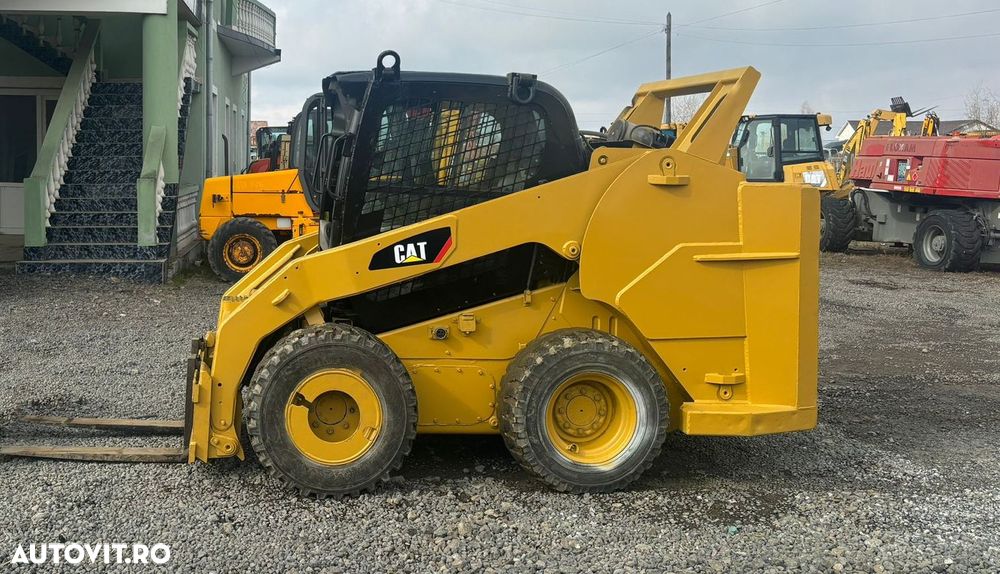 Caterpillar 246C - 7