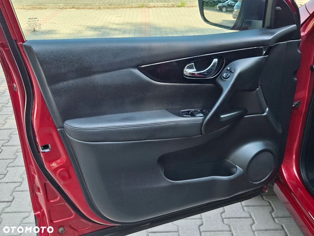 Nissan Qashqai 1.6 DCi Tekna Xtronic - 8