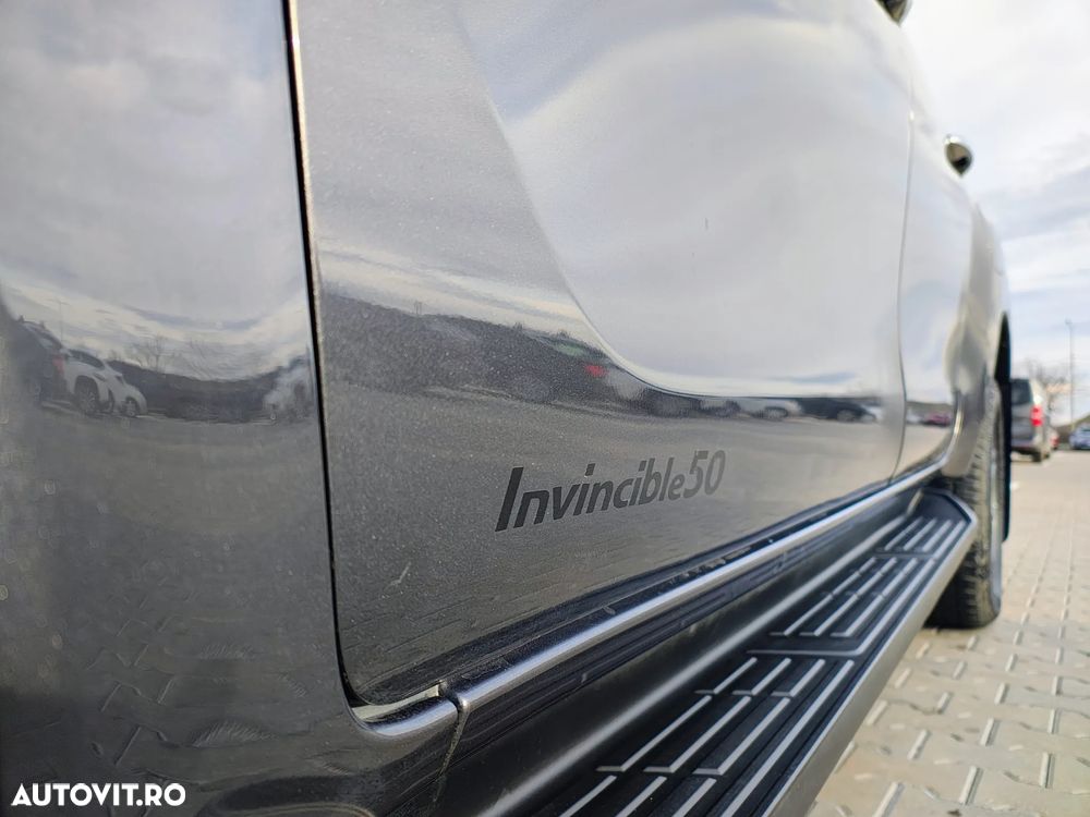 Toyota Hilux 4x4 Double Cab A/T Invincible - 6