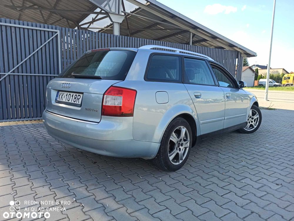 Audi A4 Avant - 4