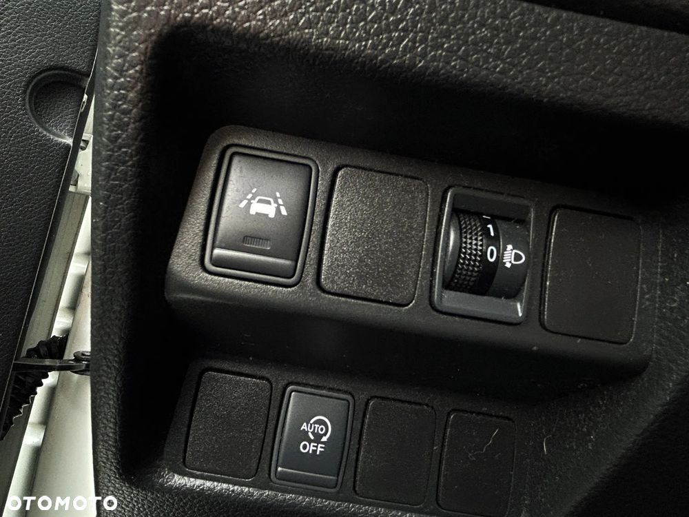 Nissan Qashqai 1.6 DIG-T TEKNA+ - 29