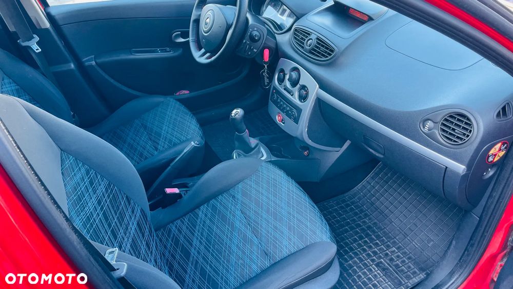 Renault Clio 1.2 16V All Inclusive - 16