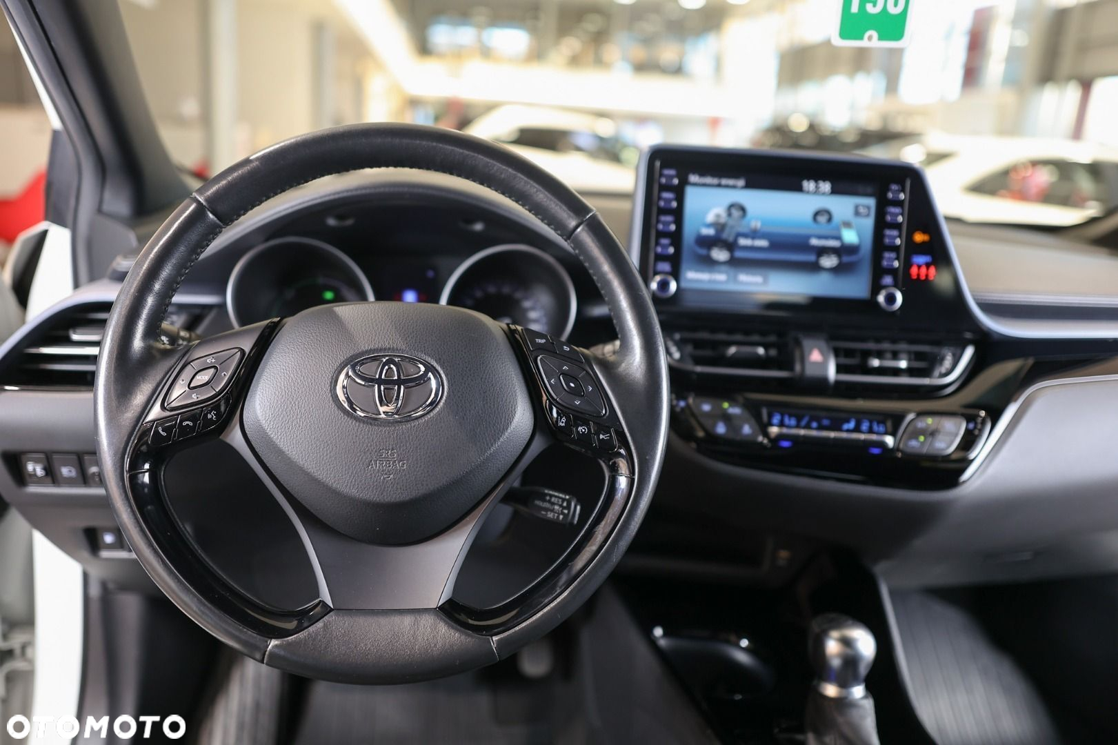Toyota C-HR - 16