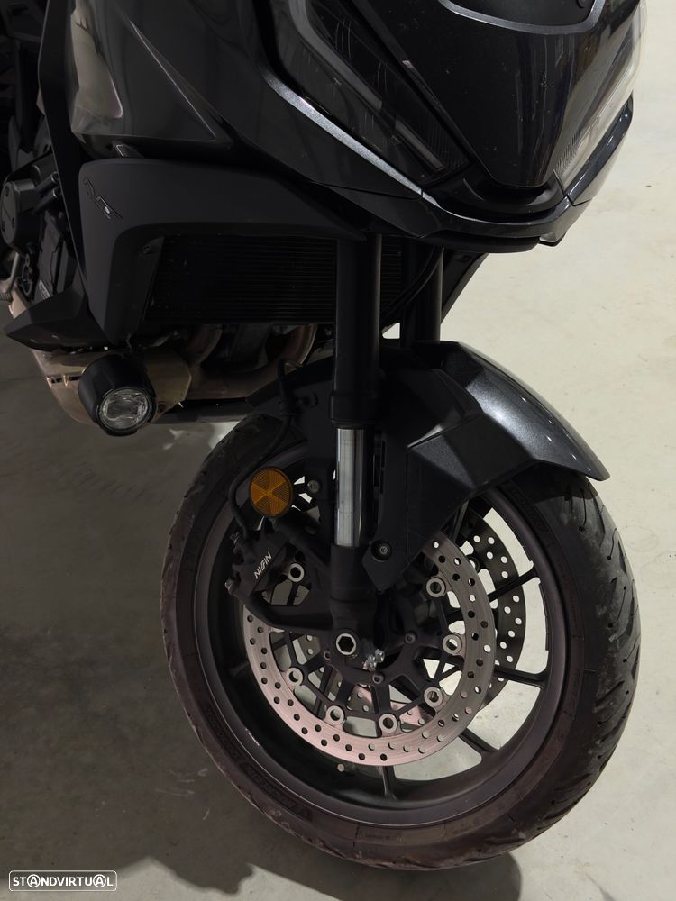 Honda NT - 9