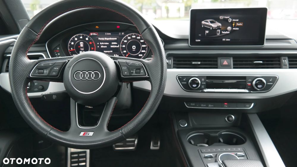 Audi A4 Limousine 35 TFSI mHEV S Line S tronic - 33
