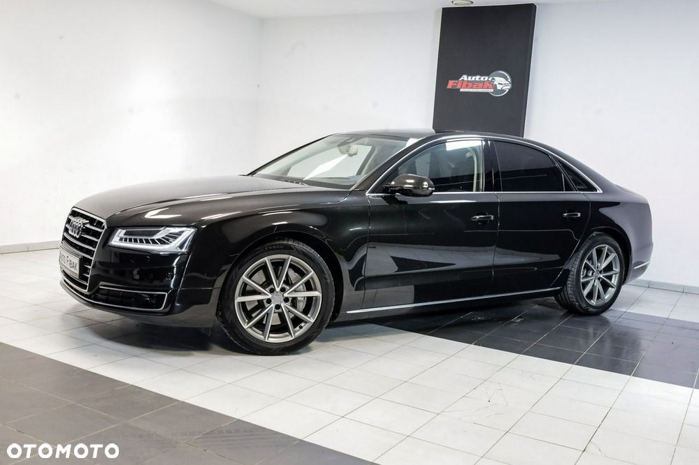 Audi A8 - 2