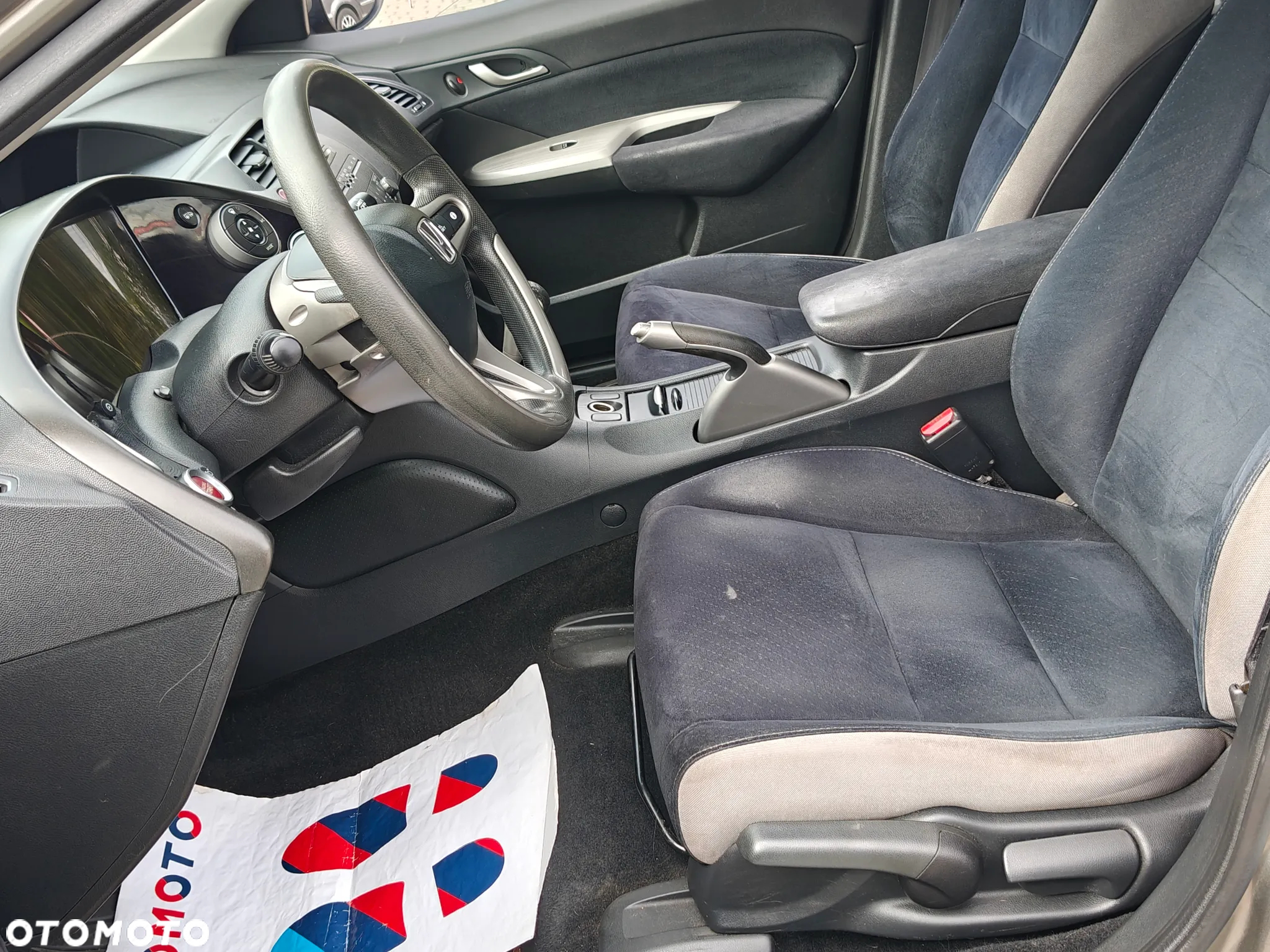 Honda Civic 1.4 Comfort - 10