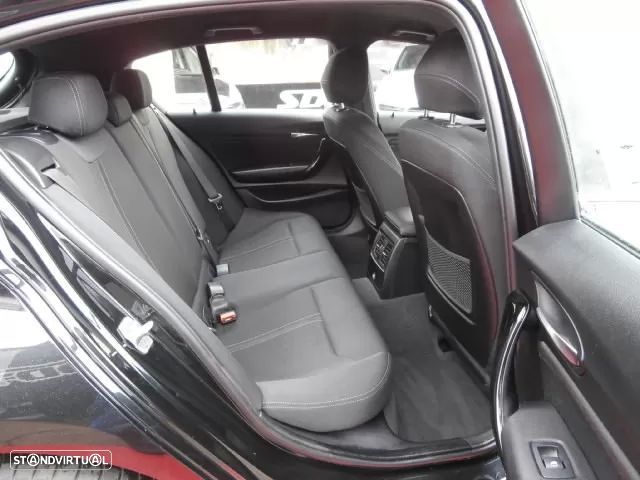 BMW 116 d Aut. Sport Line - 26