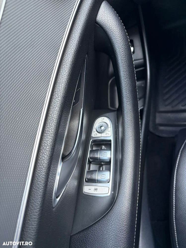 Mercedes-Benz E 220 d 4Matic 9G-TRONIC - 16