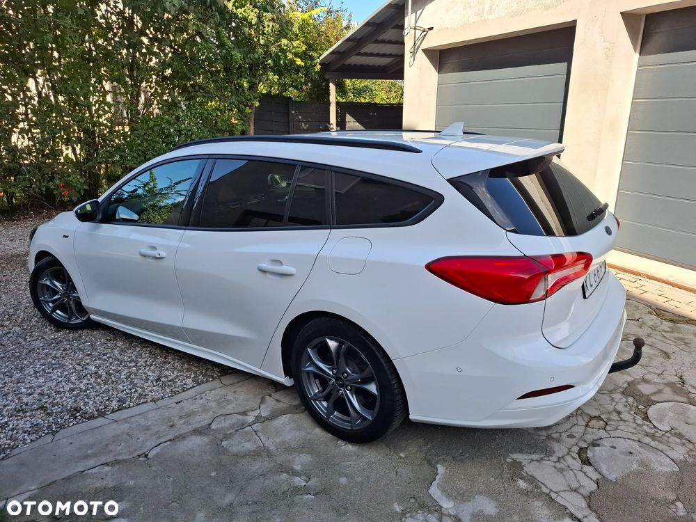 Ford Focus 2.0 EcoBlue STart-Stopp-System ST-LINE - 29