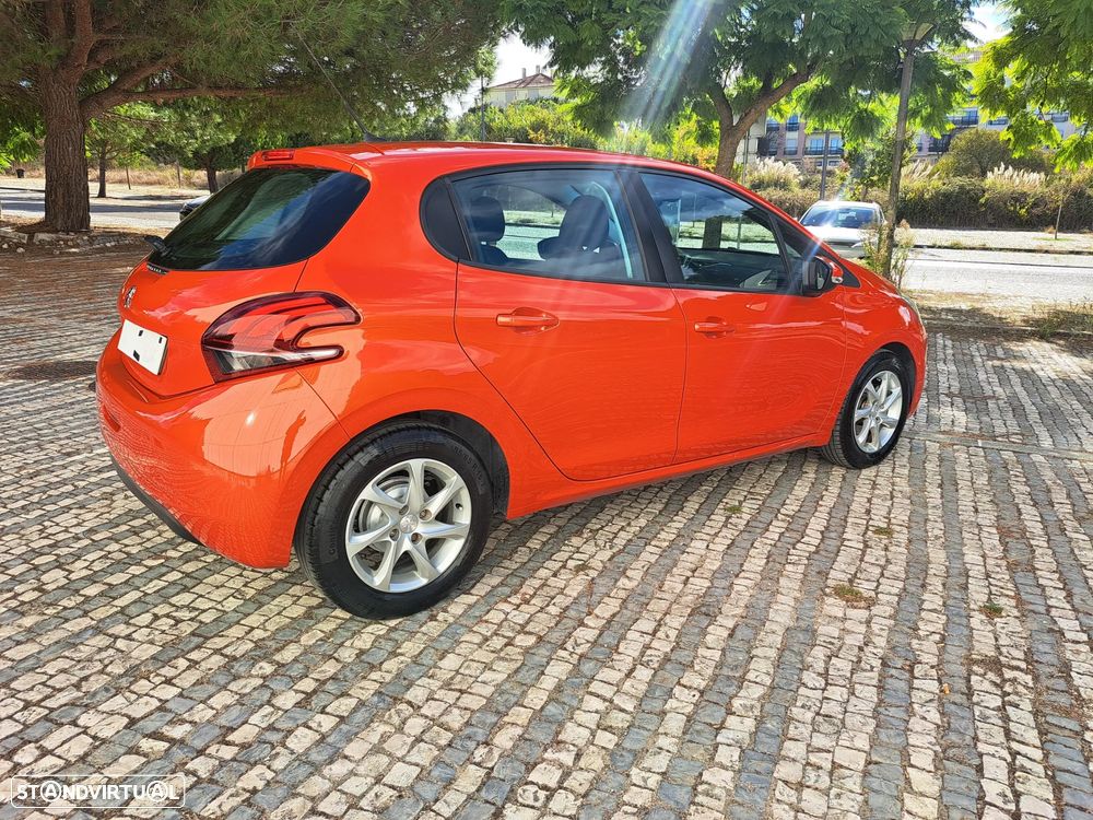 Peugeot 208 PureTech 82 Start & Stop Style - 3