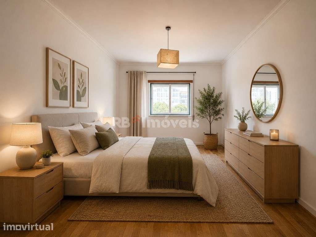 Apartamento T2 de 1º andar com garagem, no centro da cidade do Entr... - Grande imagem: 4/28