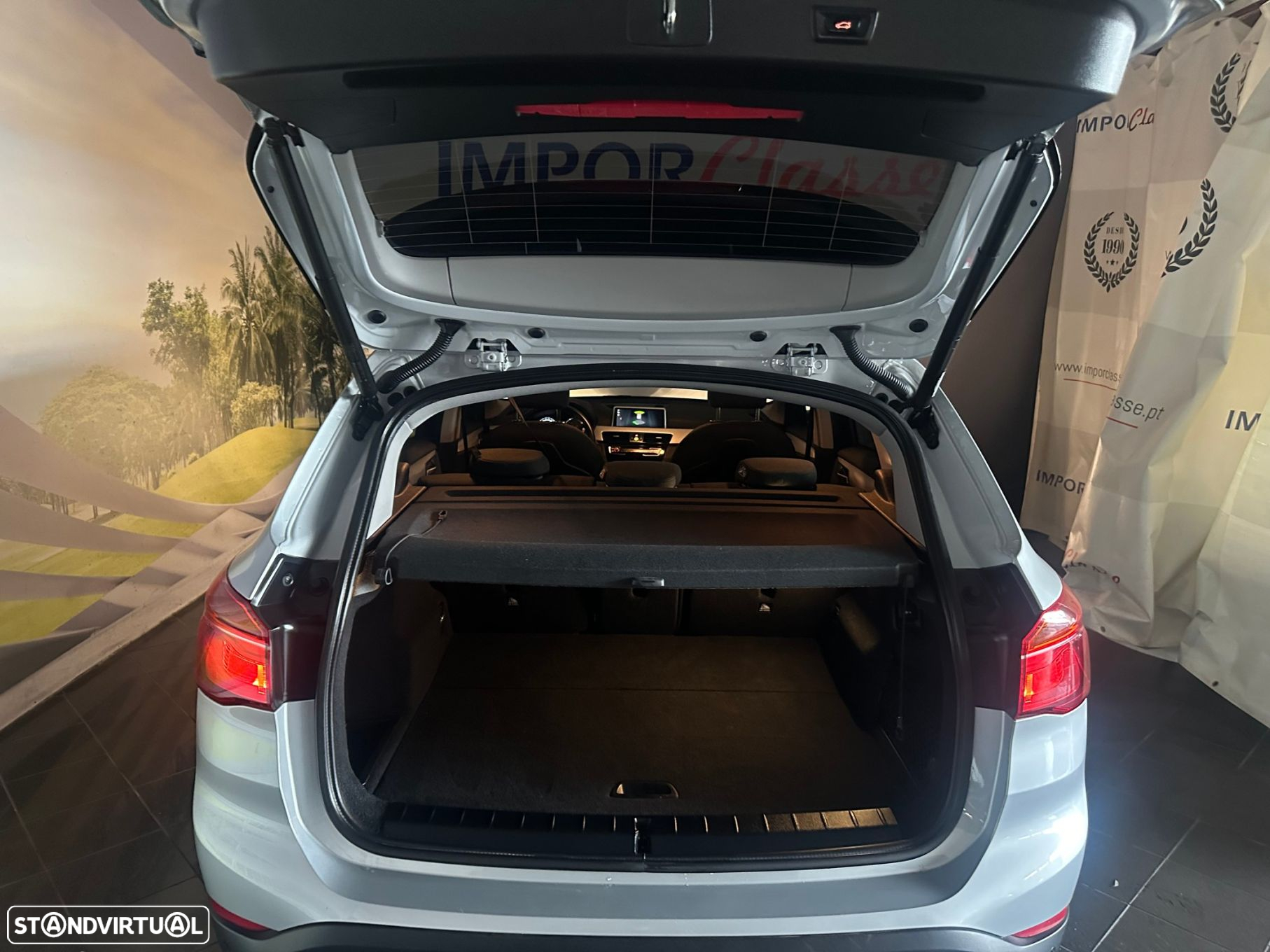 BMW X1 16 d sDrive Advantage - 29