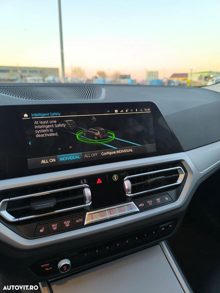 BMW Seria 3 320e AT PHEV - 23