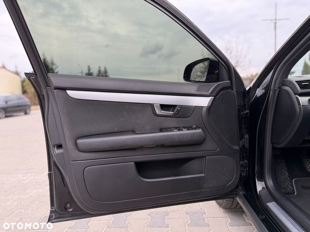 Audi A4 Avant 1.8T - 23