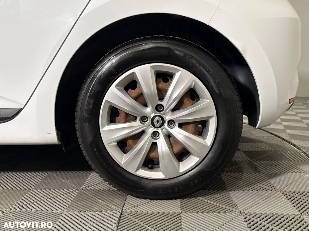 Renault Clio - 13